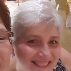 Meet your Posher, Brenda